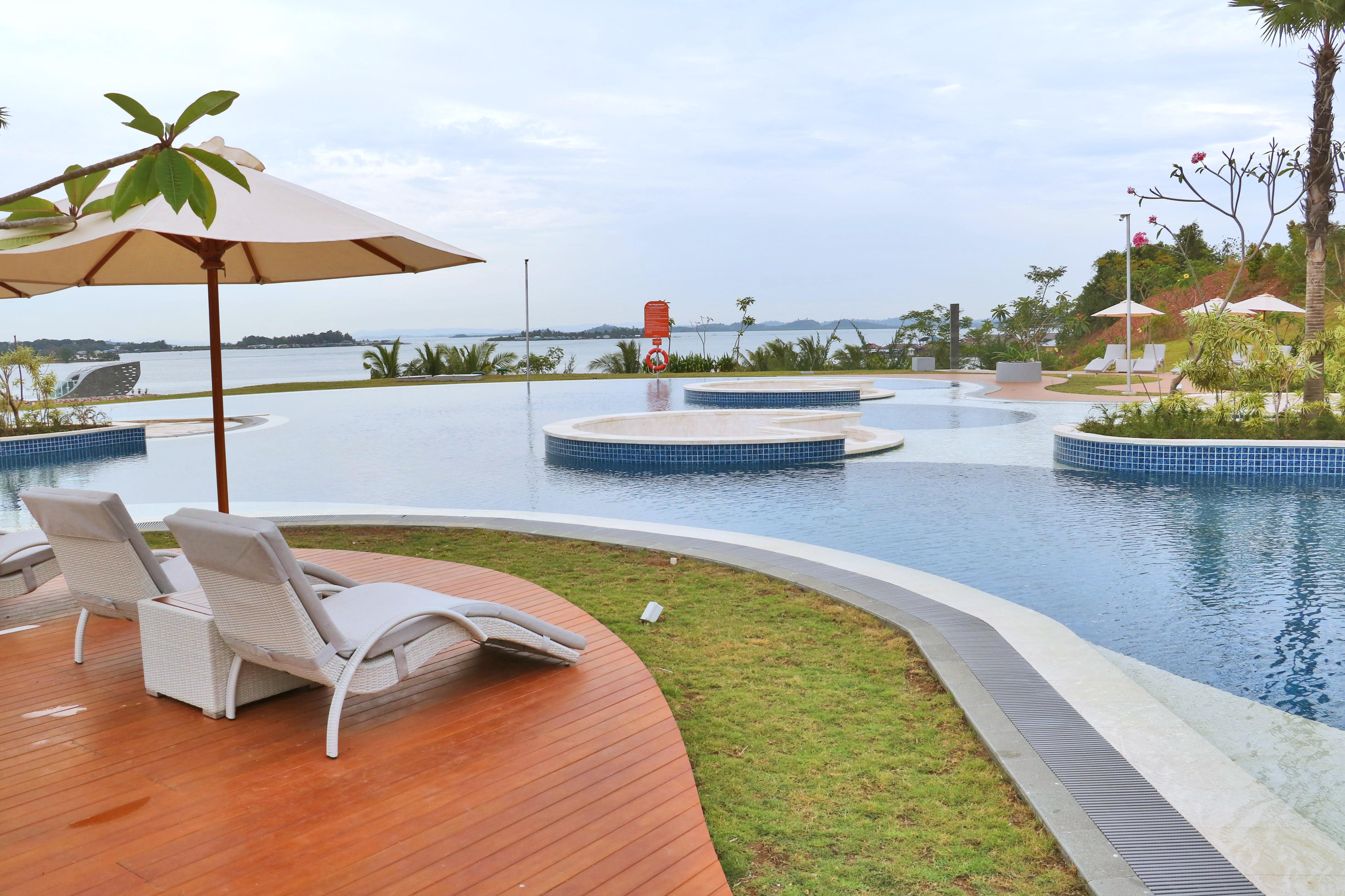 Harris Resort Barelang Batam Sagulung Esterno foto